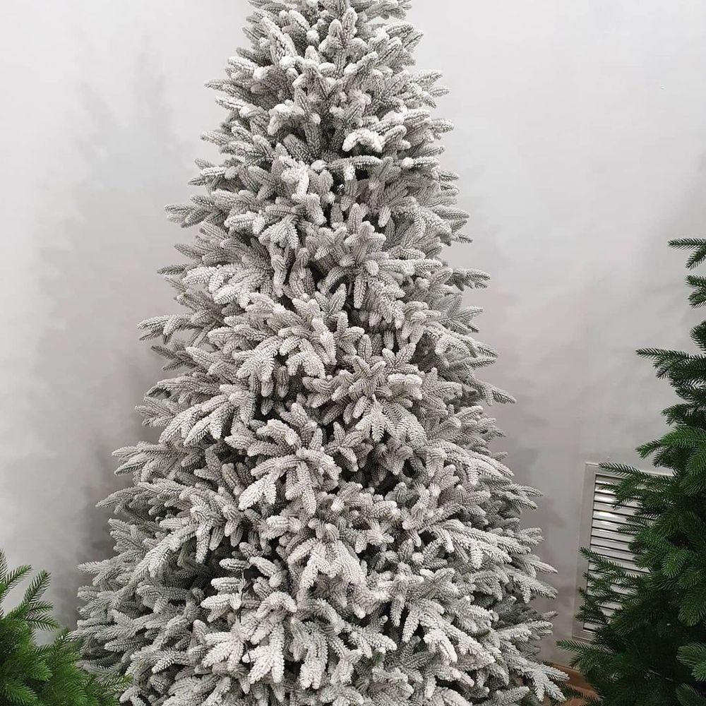 Заснеженная елка «Изумрудная» (Литая хвоя) 230 см / 2,3 м