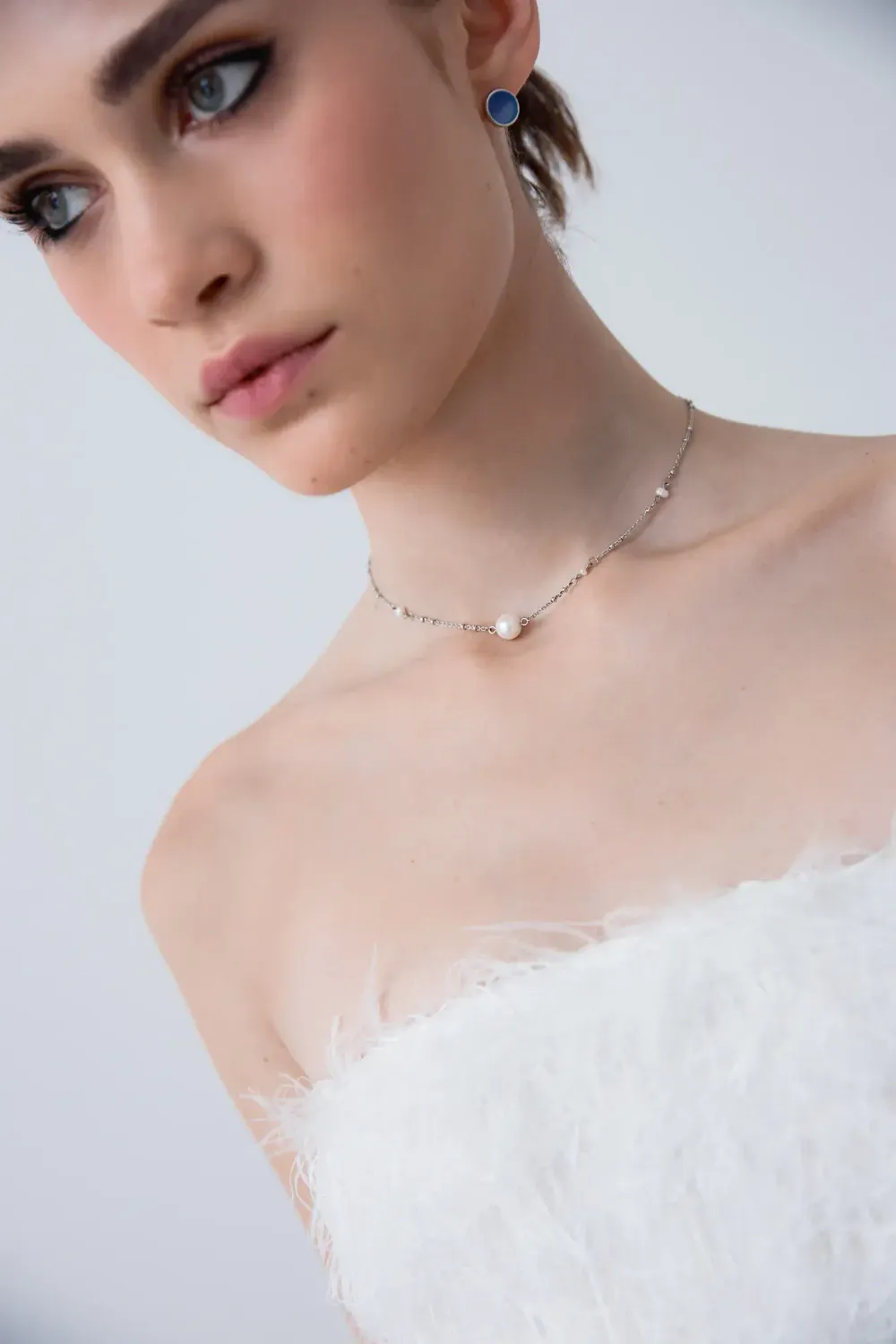 Колье-чокер Base Pearl, обновленное