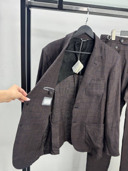 Льняной костюм Brunello Cucinelli