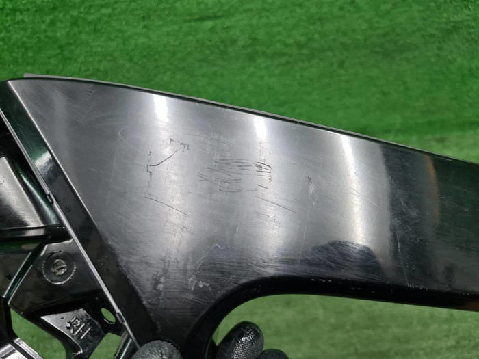 Спойлер крышки багажника правый Lexus RX 4 (15-22)