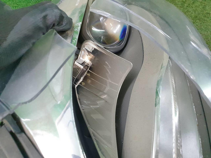 Битая Фара левая Mercedes S W222 (2017-2020) LED