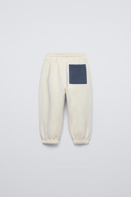 ZARA БРЮКИ-ДЖОГГЕРЫ COLOUR BLOCK, ЭКРЮ/СИНИЙ