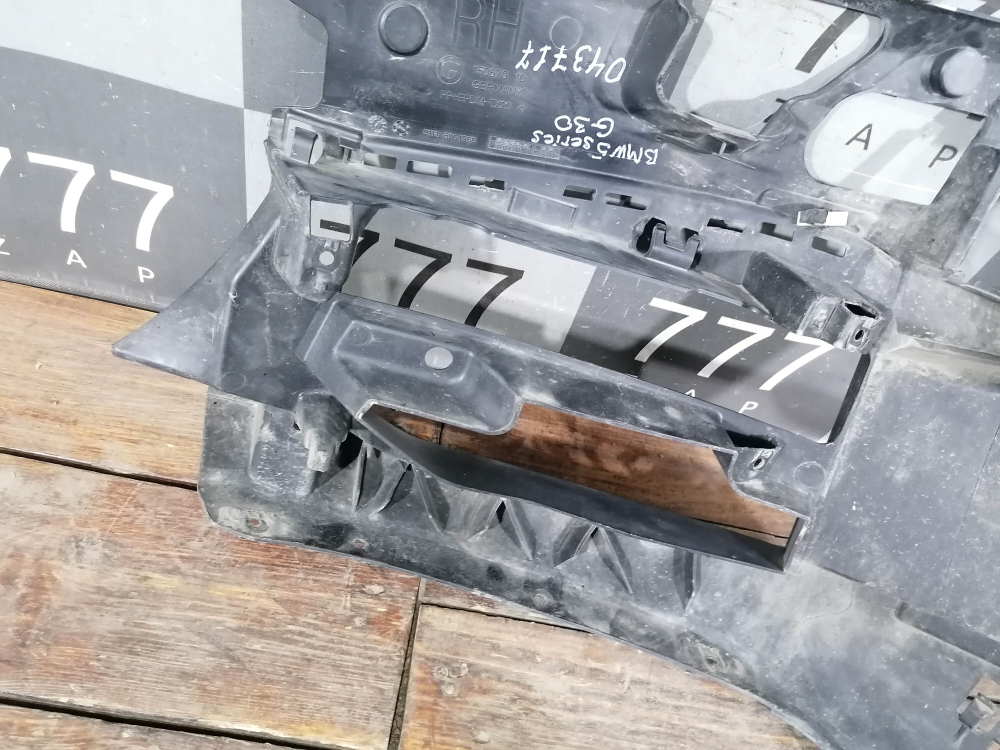 Кронштейн переднего бампера BMW 5 (G30) 17-20 Б/У Оригинал 51118064968