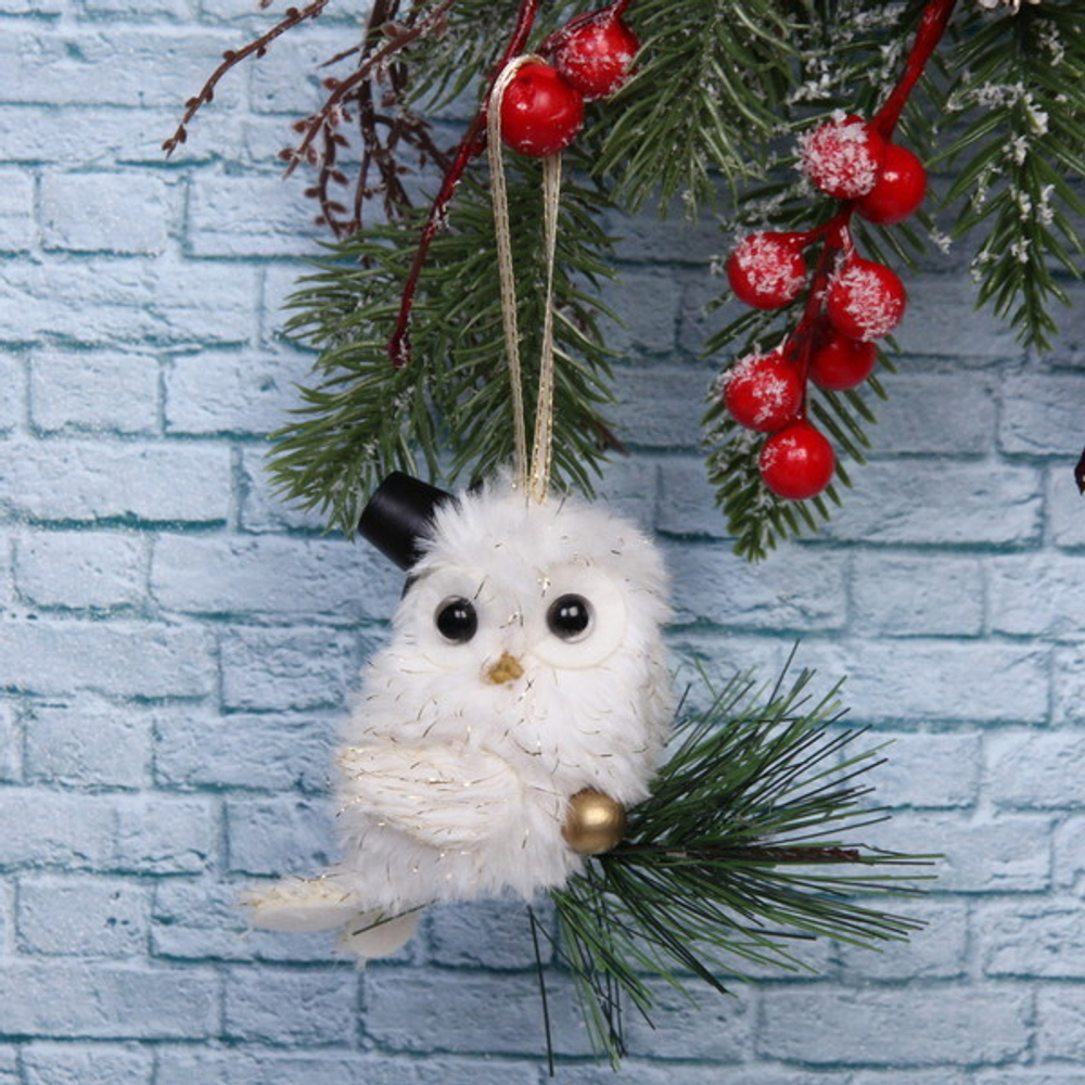 Украшение новогоднее подвесное «Совушка на веточке хвои» 10 см, Белый