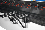 Листогибочные гидравлические прессы с ЧПУ контроллером MetalTec TP10S HBM 100/3200C