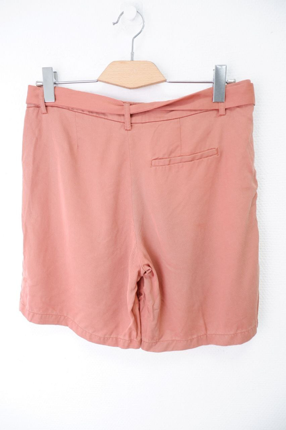 Шорты Sela нежного цвета 48 размер