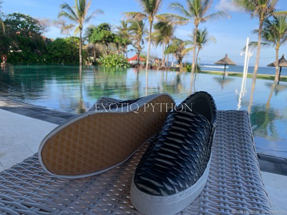 Слипоны из кожи питона SH-146