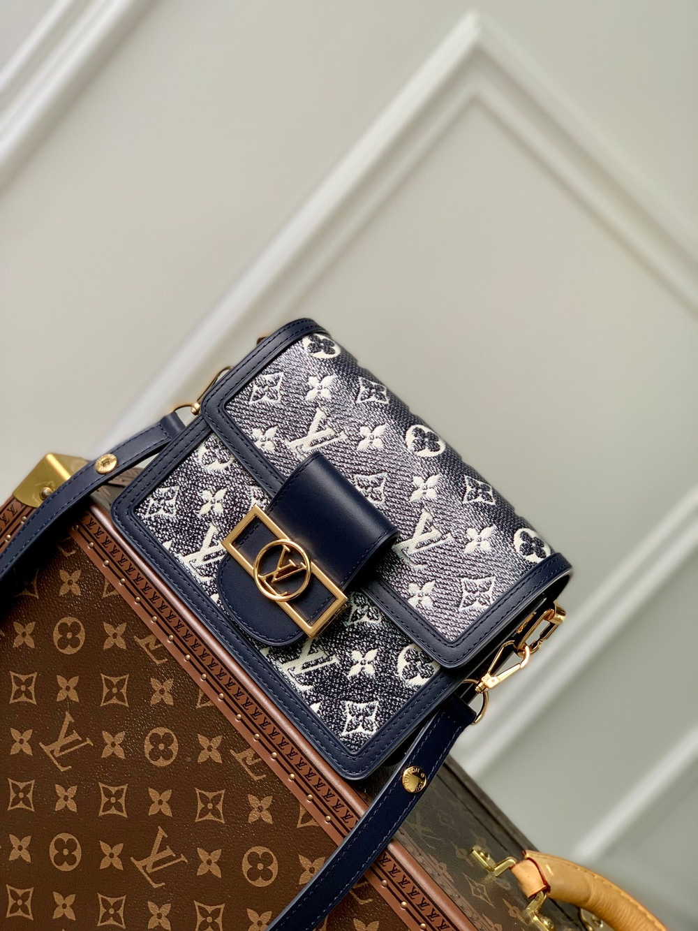 Louis Vuitton Mini Dauphine