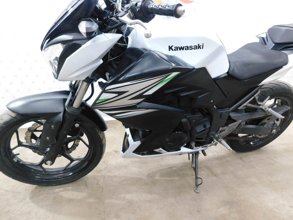 Kawasaki Z250 038313