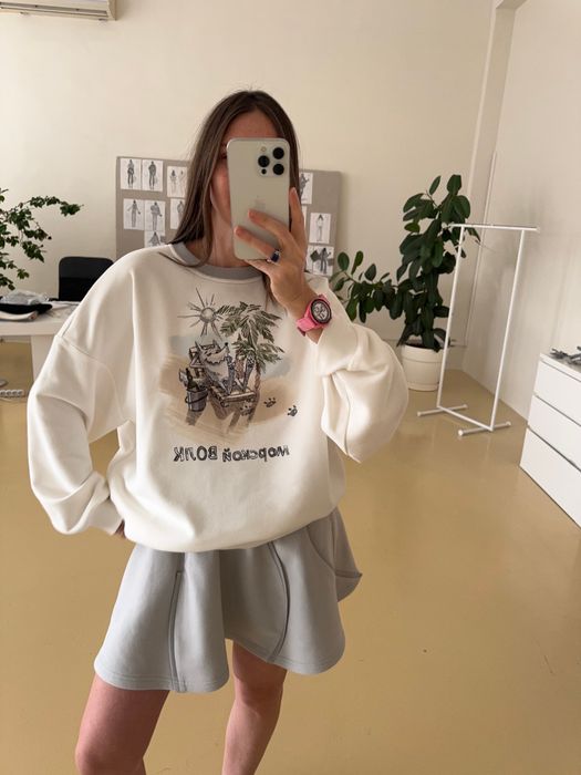 СВИТШОТ РЕНА МОЛОЧНЫЙ МОРСКОЙ ВОЛК