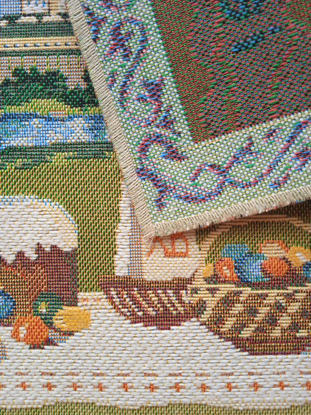 Декоративная гобеленовая салфетка 32*32 " Пасхальный пейзаж"