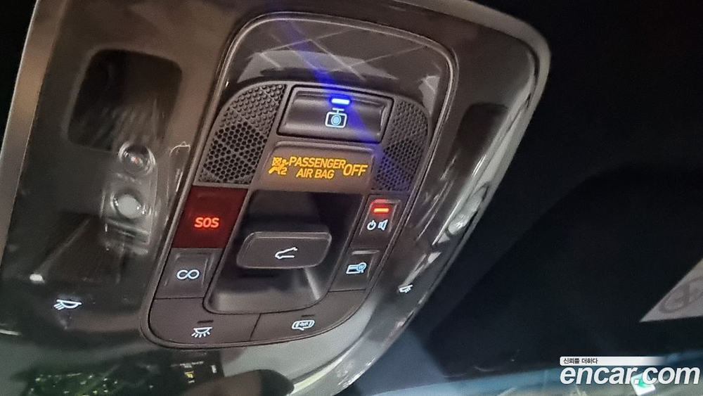 Genesis GV70 2.5T Бензин AWD (03.2023)