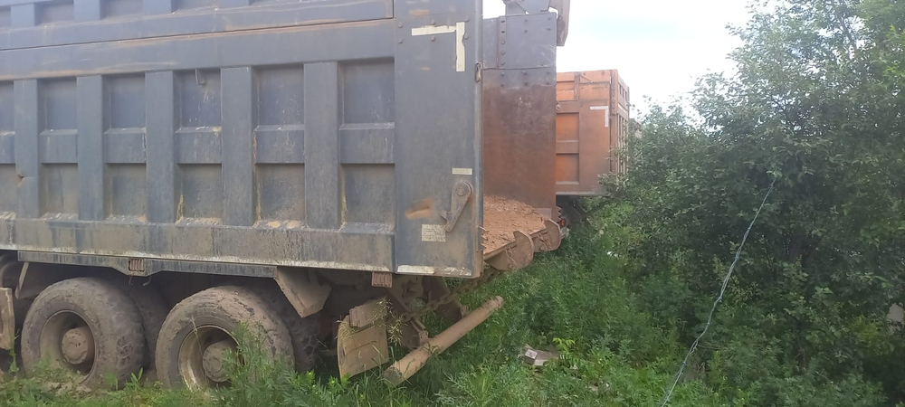 Shacman (Shaanxi) SX* 8x4 Самосвал SX33186T366C (Дизельный, 10,8 л, 381 л.с., МТ)