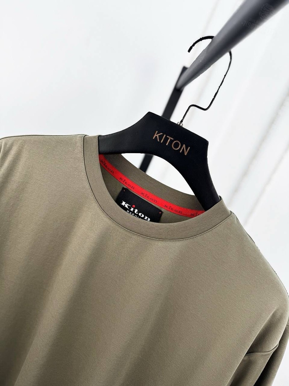 Футболка Kiton