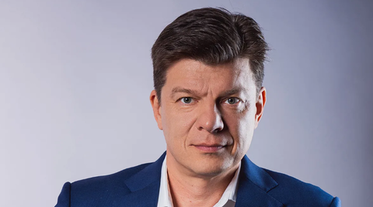 Президент "Азбука вкуса" Денис Сологуб: В онлайне сложно находить для себя что-то новое