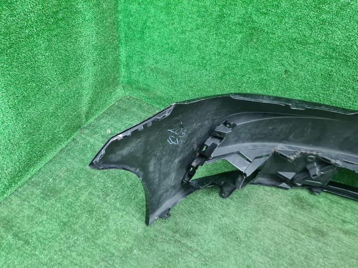 Бампер передний Toyota Corolla E160 (2015-2019)