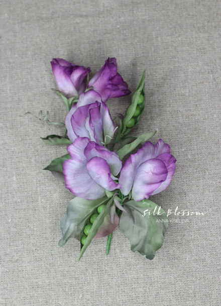 Бутоньерка Душистый горошек