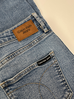 Джинсы Calvin Klein