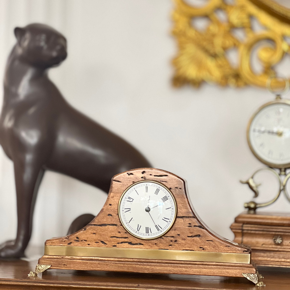 Часы настольные 36 см