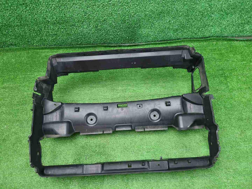 Воздуховод радиатора BMW 3er G20 (2018-н.в.)