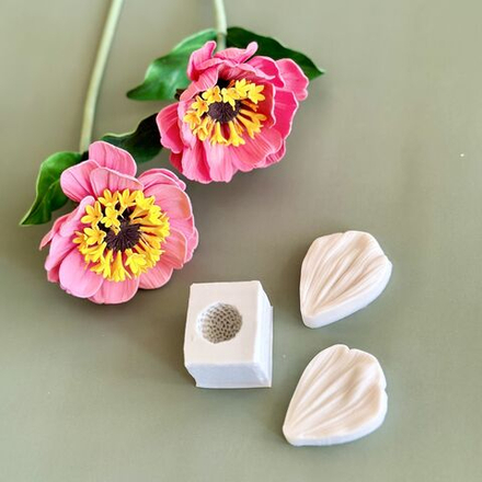 Молды силиконовые для лепки цветов. Набор из 2х штук: серединка цветка и лепесток космеи(цинии) / Форма для лепки из полимерной глины, воска, мыла, самозатвердевающих масс