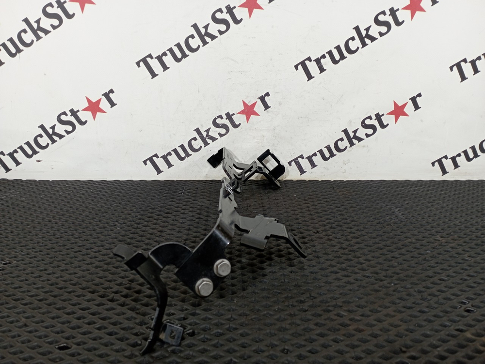 Кронштейн кпп