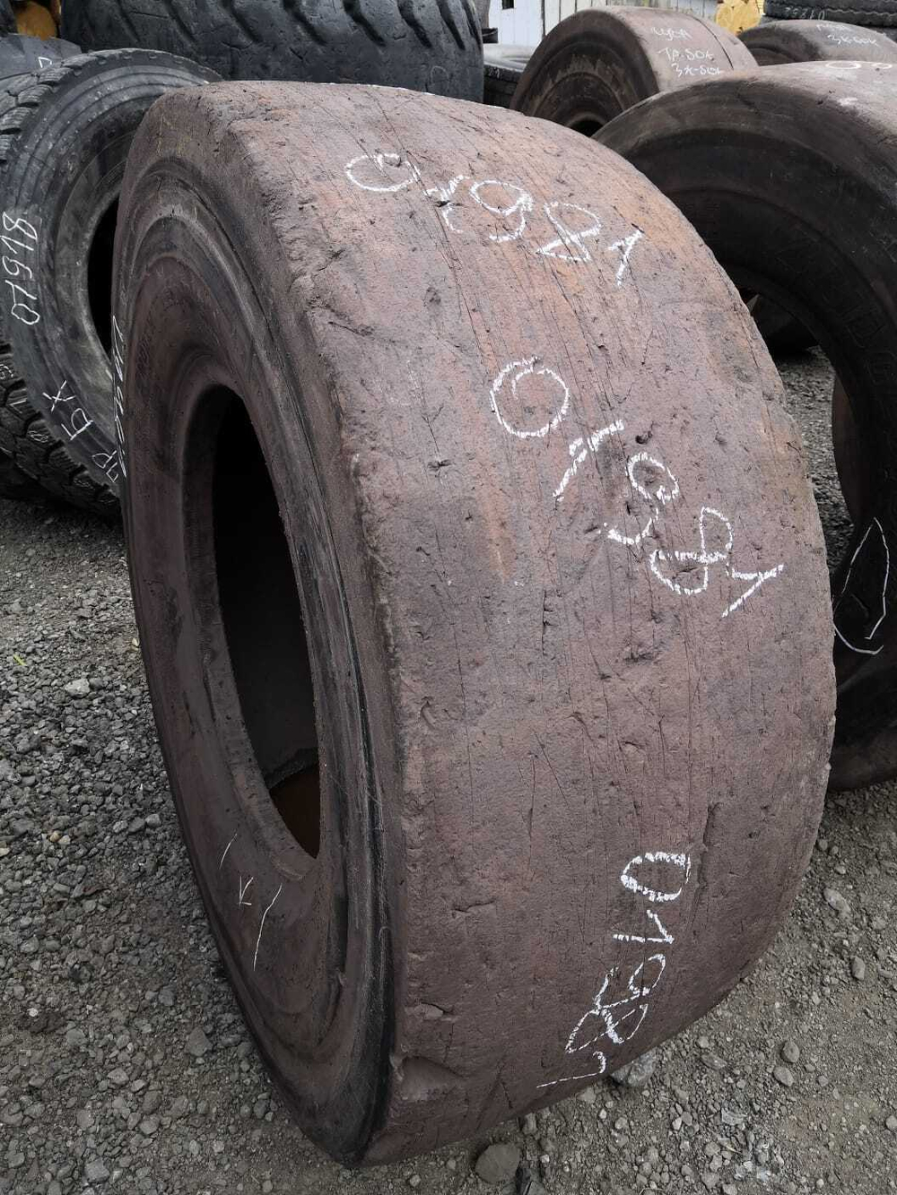 17.5R25 Bridgestone VSMS шина б/у