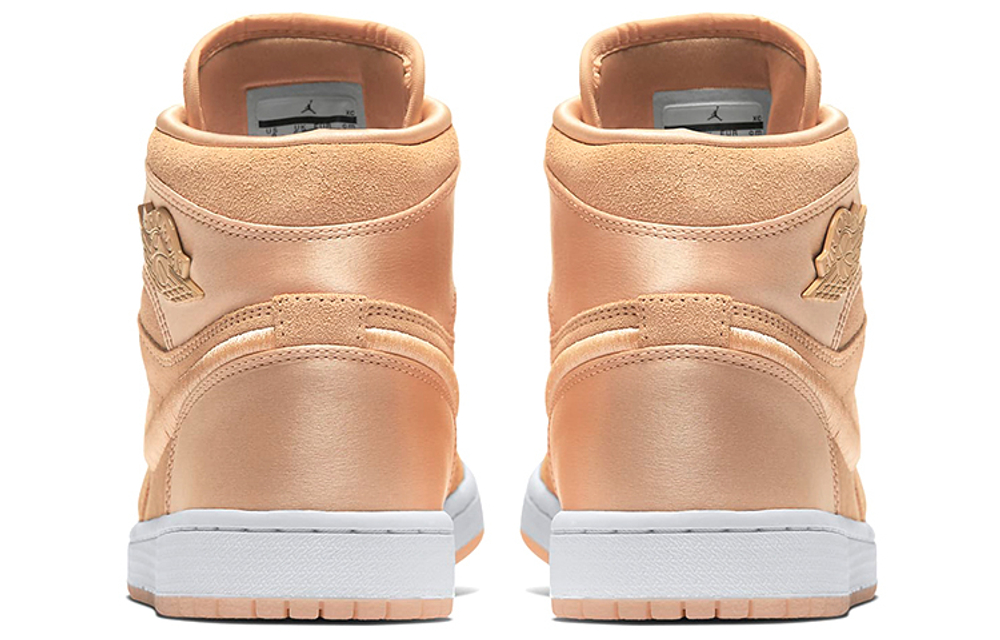 Кроссовки Jordan Air Jordan 1 Retro High Season Of Her Ice Peach (Женская размерная сетка)