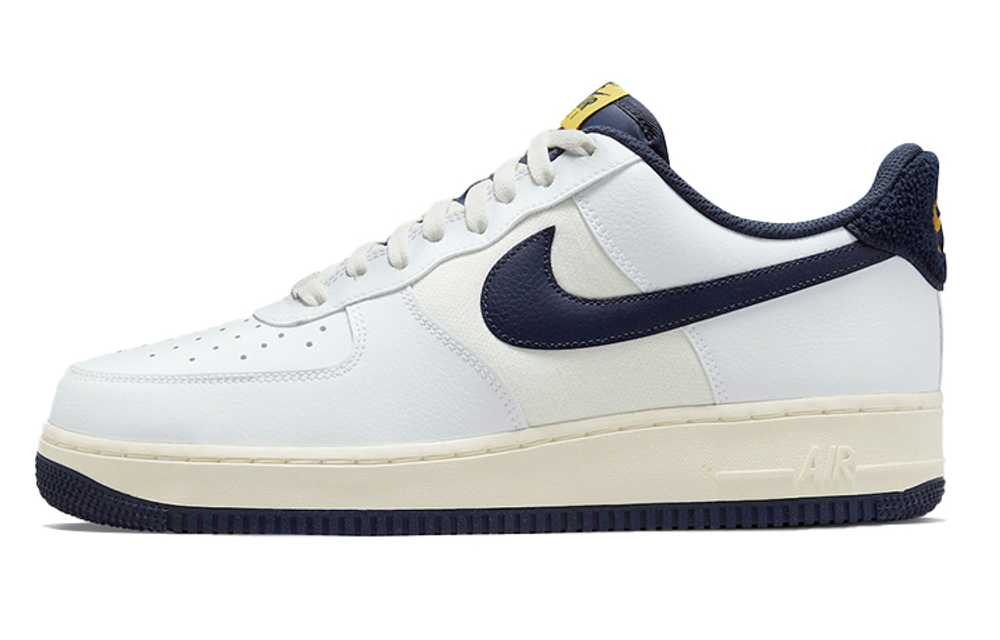 Кроссовки Nike Air Force 1 Low '07 Lv8
