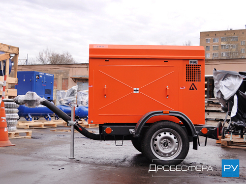 Винтовой компрессор ЗИФ-СВЭ-5,2/0,7 на шасси с пакетом "Север" от -40°С