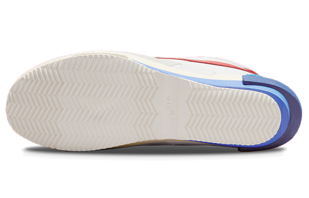 Кроссовки Sacai X Nike Cortez Sp "White And University Red"