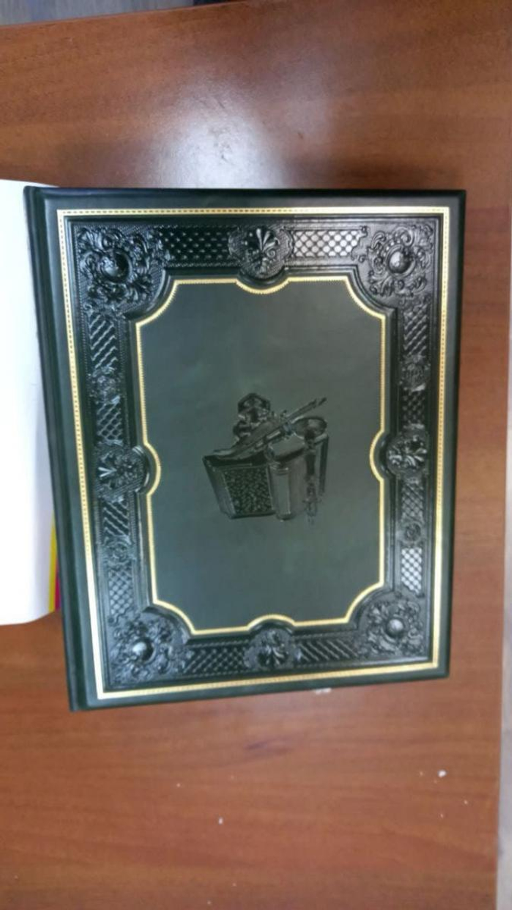 Семейная родословная книга "Манускрипт", натуральная кожа (зеленая)