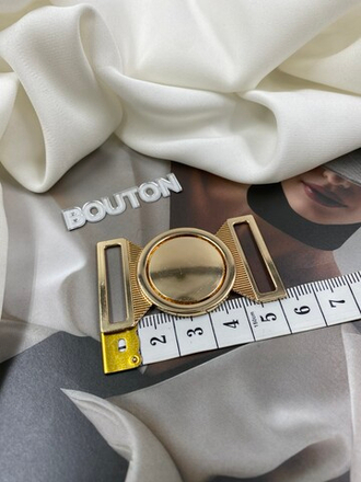 Пряжка застежка металлическая золотистая в форме круга