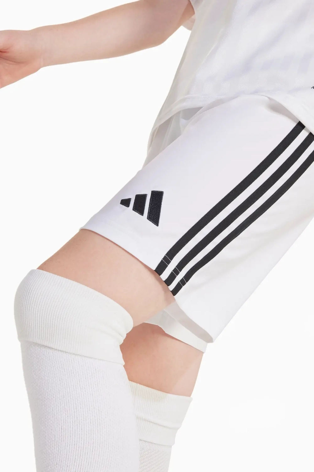 Шорты adidas Tastigo 25 Junior - белый