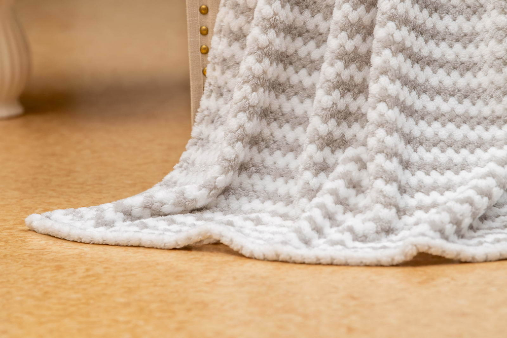 Плед 160х220 Sofi De MarkO Гринда серый