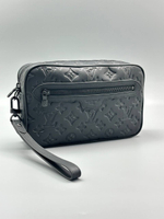 Клатч Louis Vuitton