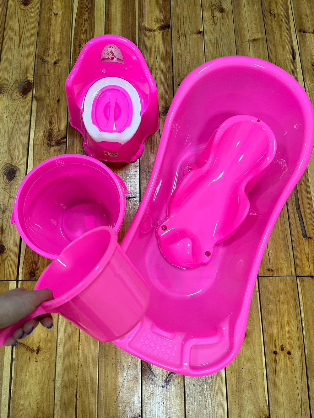 Набор для детей (ванночка, горшок, горка для купания, ковш, ведро) розовый арт. 12019 ДУНЬЯ