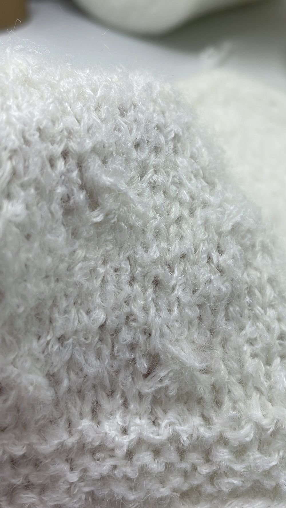 Букле COFIL 55% меринос 35% полиамид 10% полиэстер