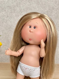 Кукла Nines виниловая 30см MIA CASE шарнирная без одежды (1207W1)