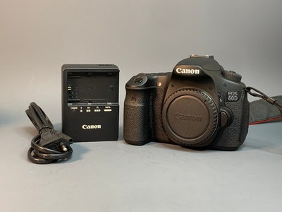 Canon EOS 60D 6.000 кадров