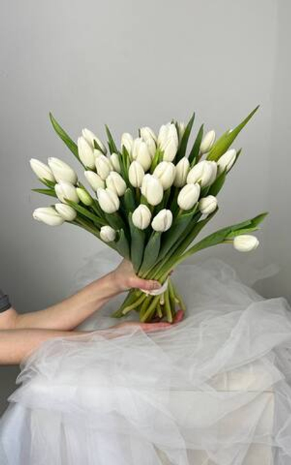 Охапка из 35 тюльпанов