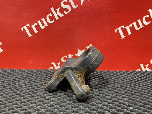 Кронштейн стойки стабилизатора