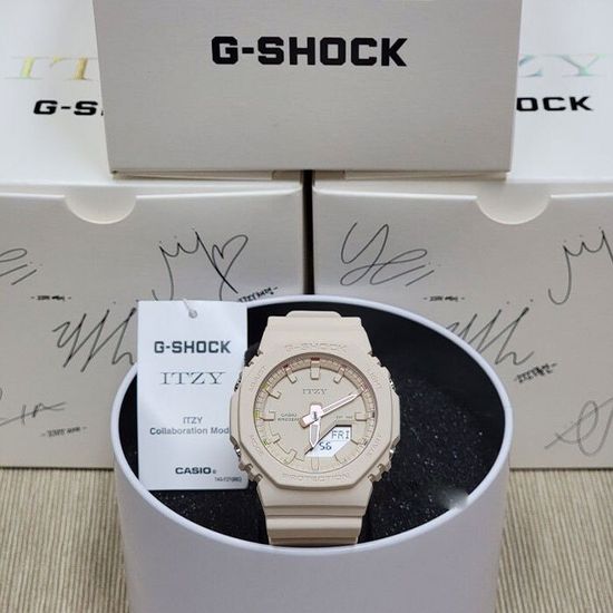 Наручные часы Casio GMA-P2100IT-4A