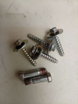 WF8500NMW/YLP кт25 Крепеж, хомуты для стиральной машины Samsung б/у