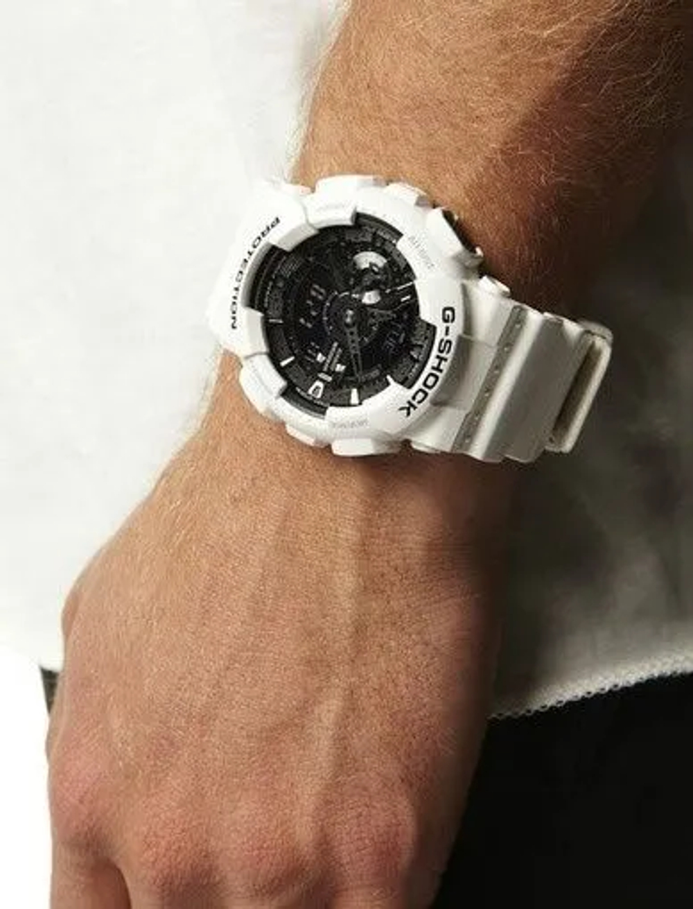 Мужские наручные часы Casio G-Shock GA-110GW-7A