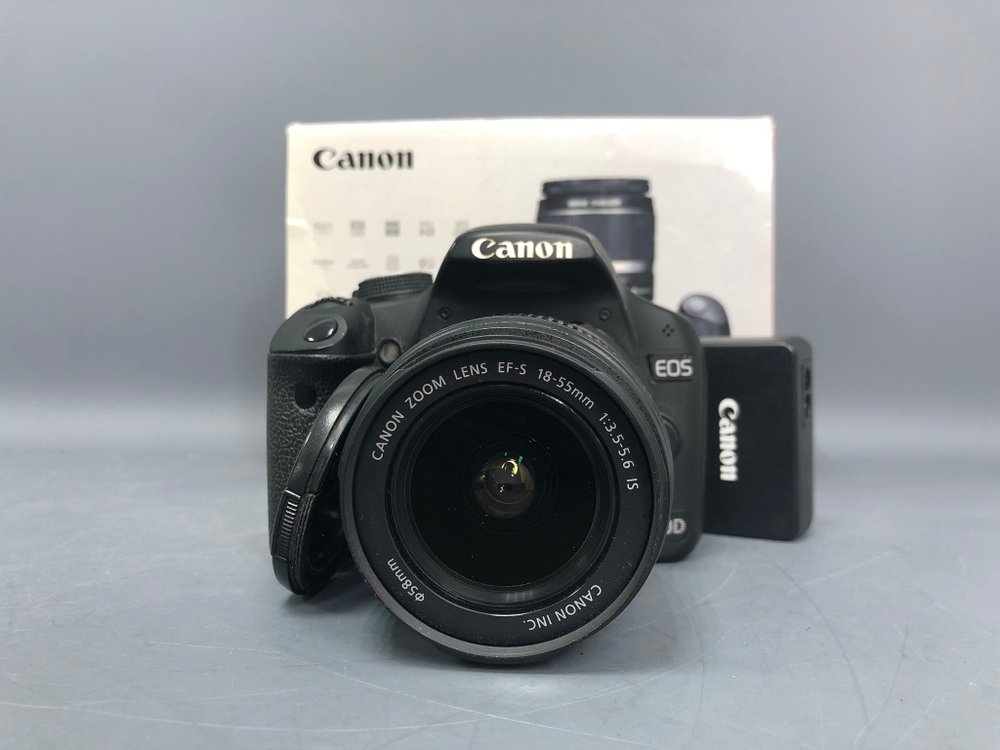 Canon 500D kit 18-55 mm 3.5-5.6 IS (20.100 кадров)