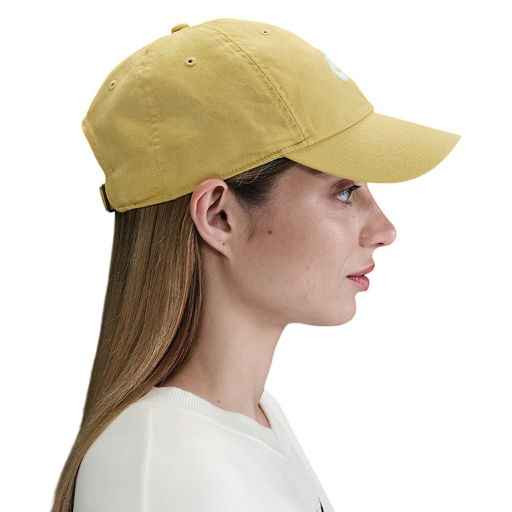 Баскетбольная кепка Nike Club Cap Yellow