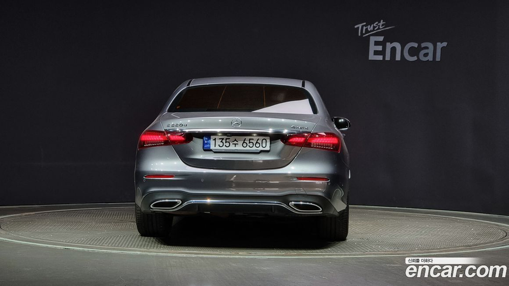 Mercedes-Benz E-Class W213 E220d 4MATIC AMG Line (07.2021)