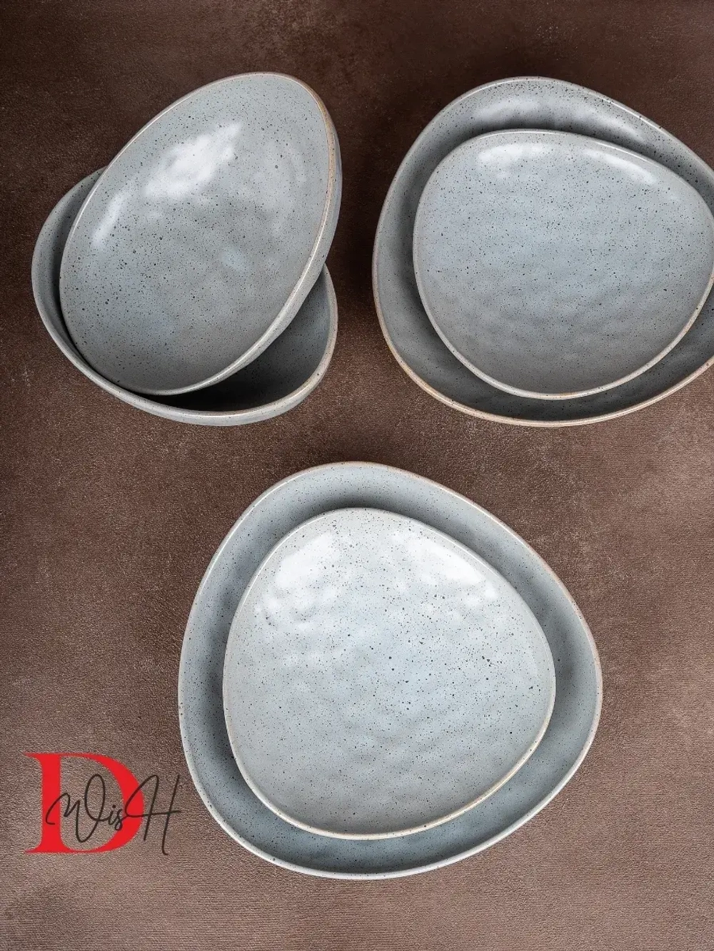 Набор посуды 2 тарелки мятый фарфор 20 см