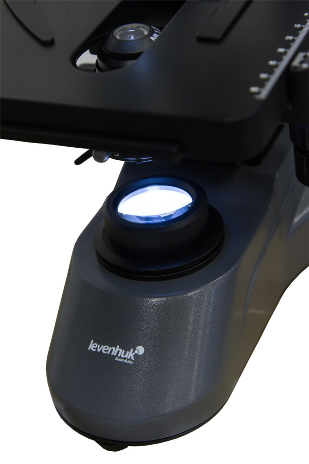 Микроскоп  Levenhuk 720B